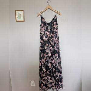 RW&CO Velvety Pink Floral Maxi Bow Detail Wedding Guest Grad Prom Size 4